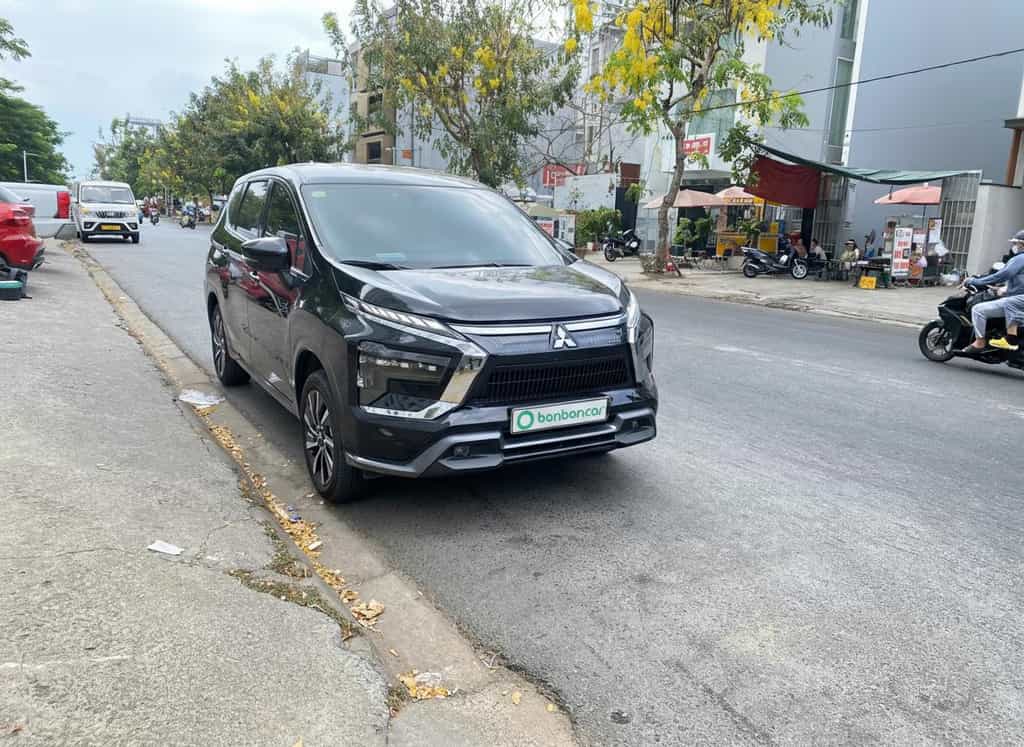 Mitsubishi Xpander Premium