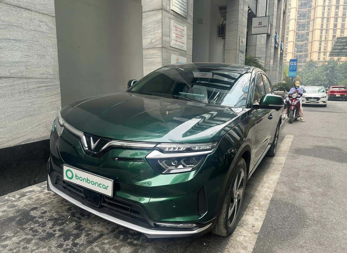 Vinfast VF8