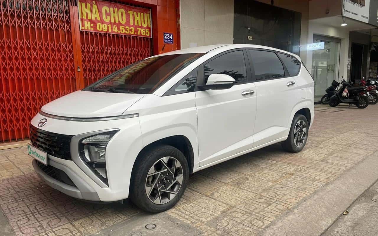 Hyundai Stargazer