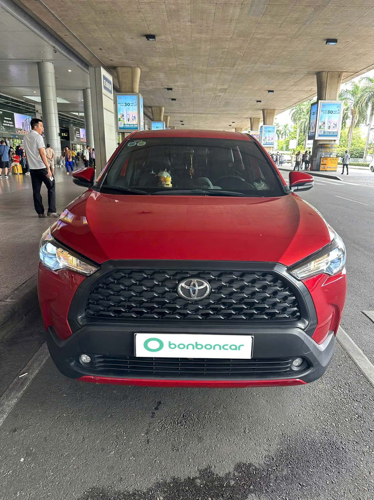 TOYOTA COROLLA CROSS