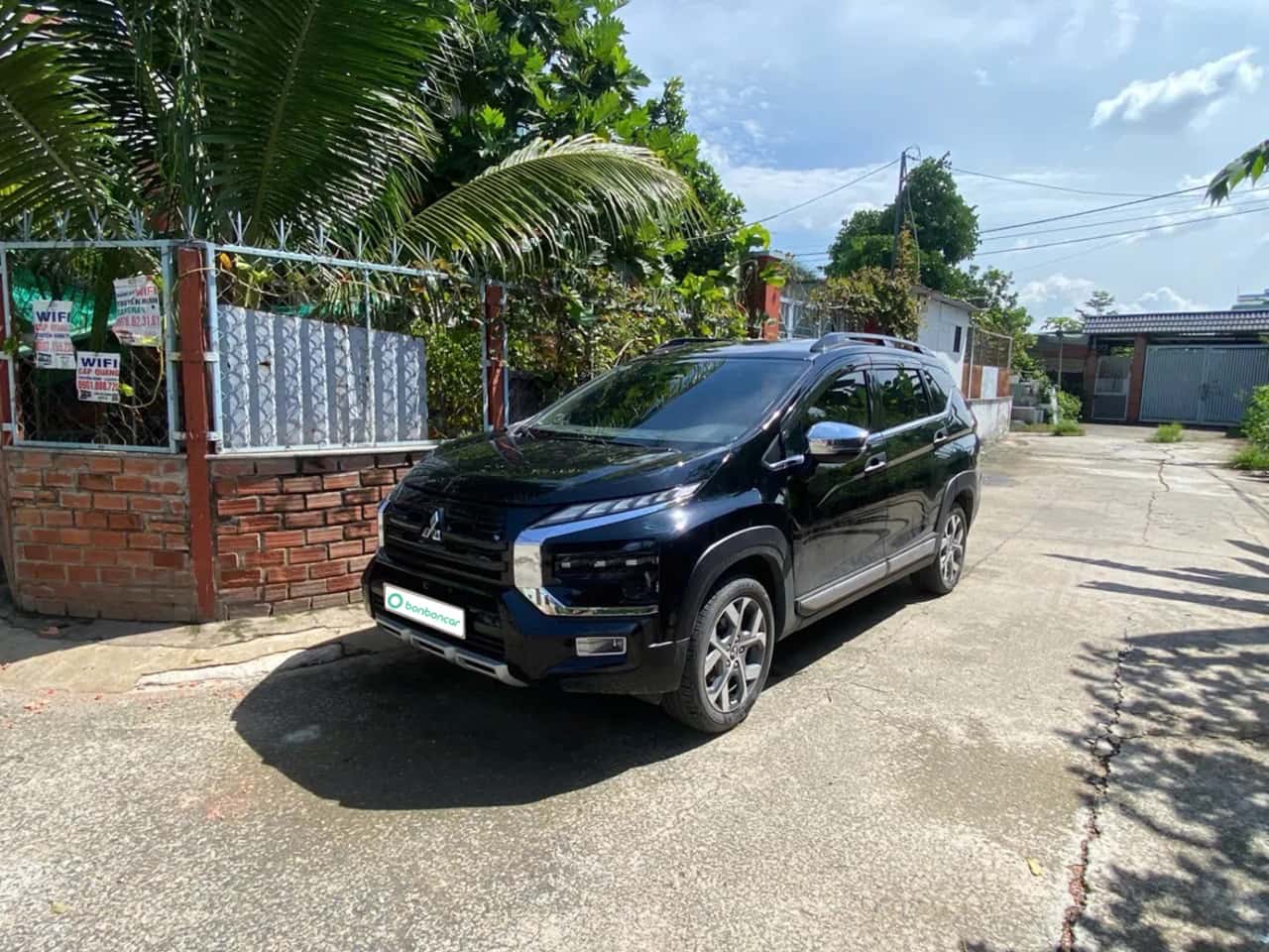 Mitsubishi Xpander Cross