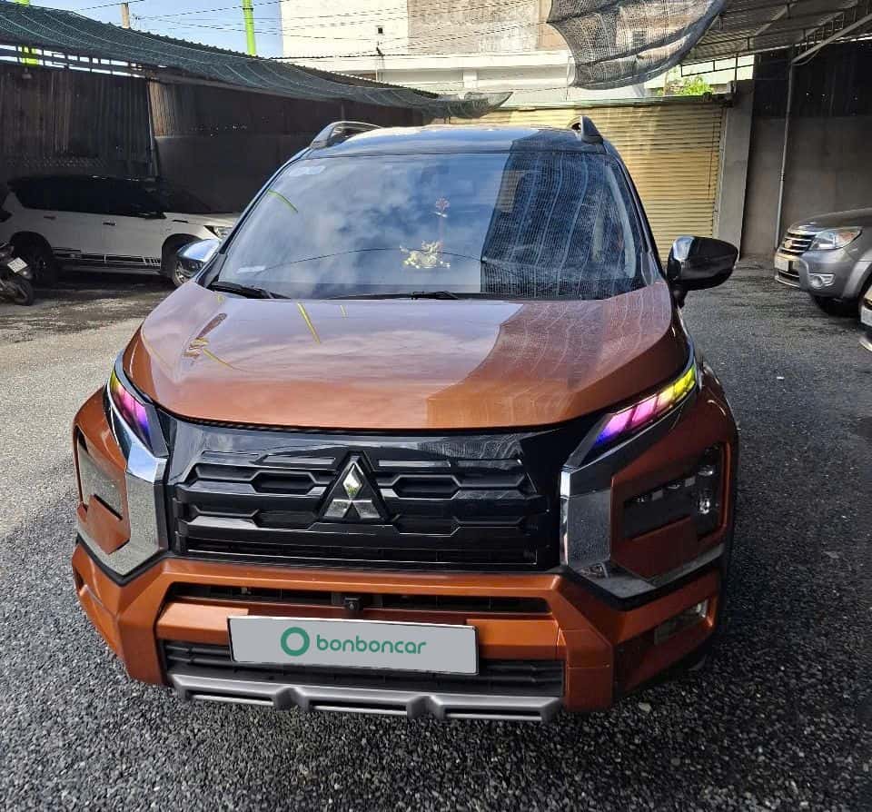 MITSUBISHI XPANDER