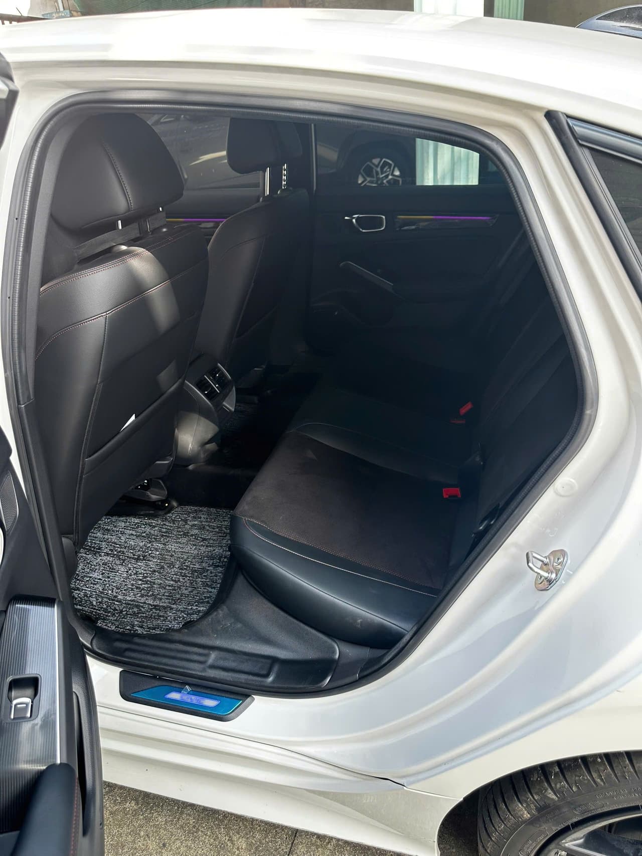 Hình ảnh 3 Image 3