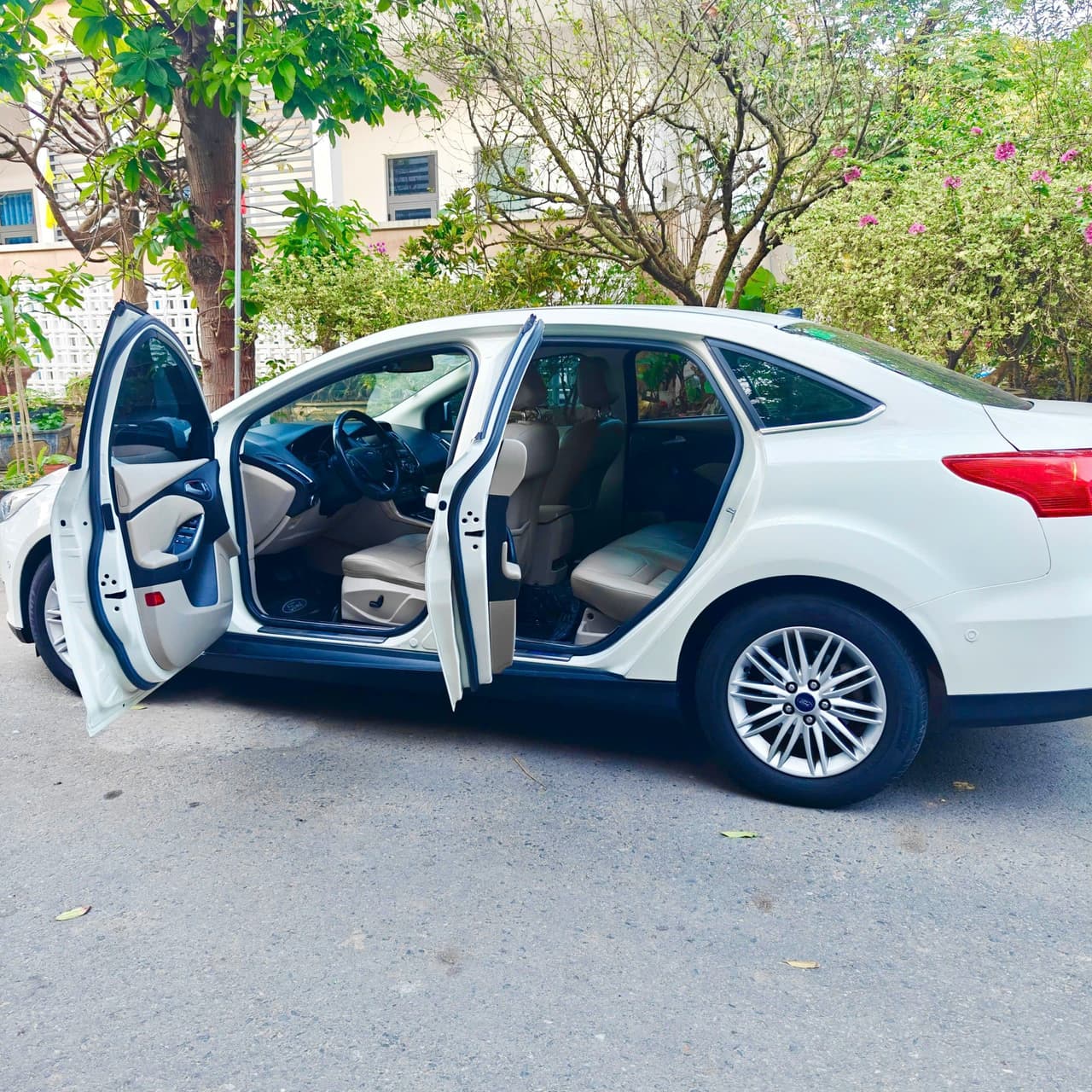 Hình ảnh 4 Image 4