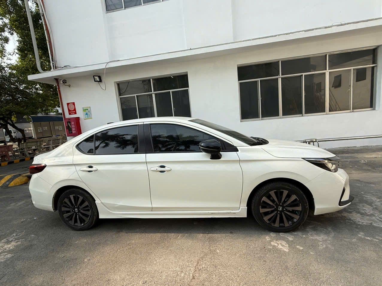 Hình ảnh 2 Image 2