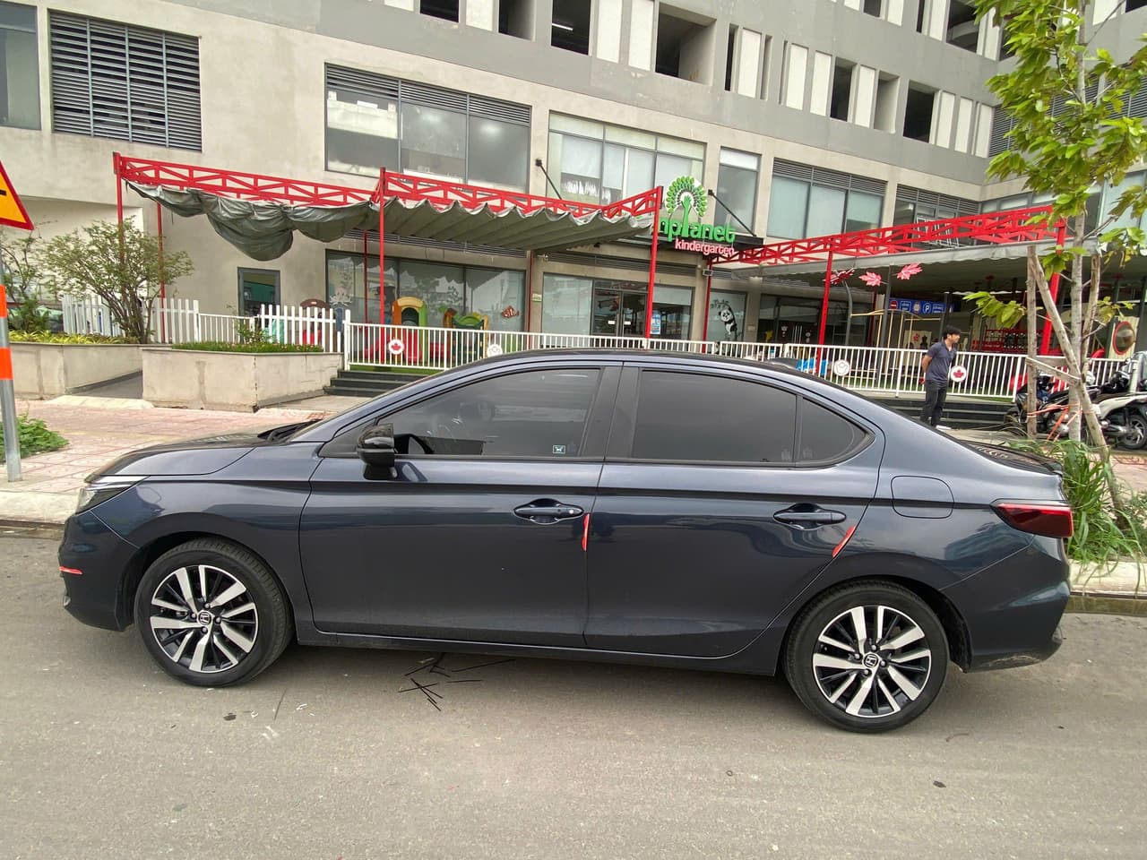 Hình ảnh 3 Image 3