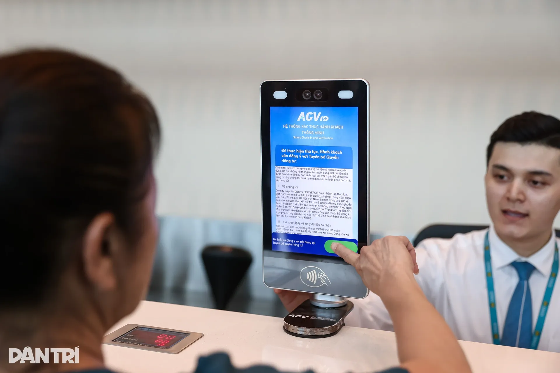 Check-in Sinh Trắc Học Qua VNeID Tại Nhà Ga T3: Hướng Dẫn Chi Tiết Cách Làm Thủ Tục Bay Không Cần CCCD