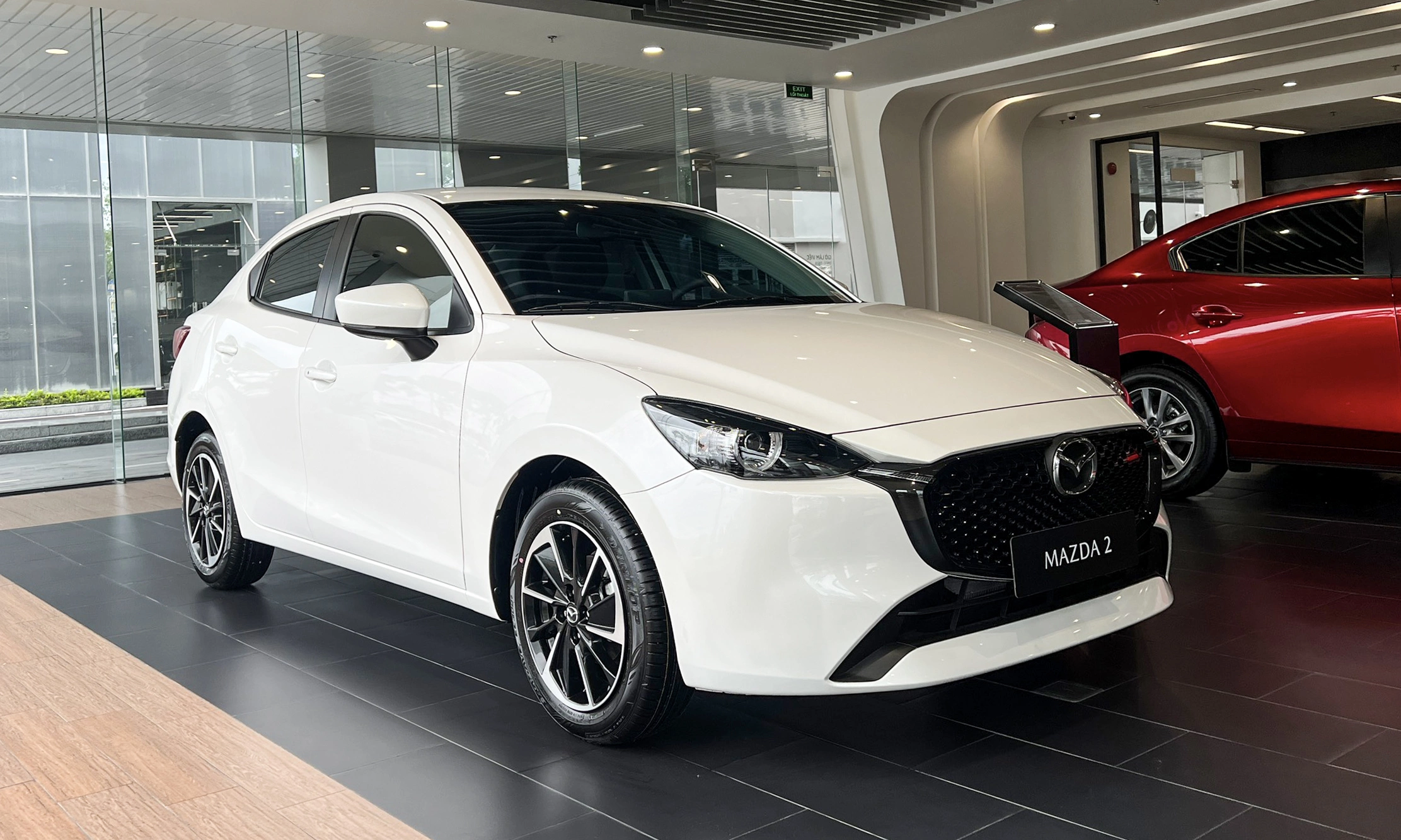 Ngoại thất sang trọng của Mazda 2