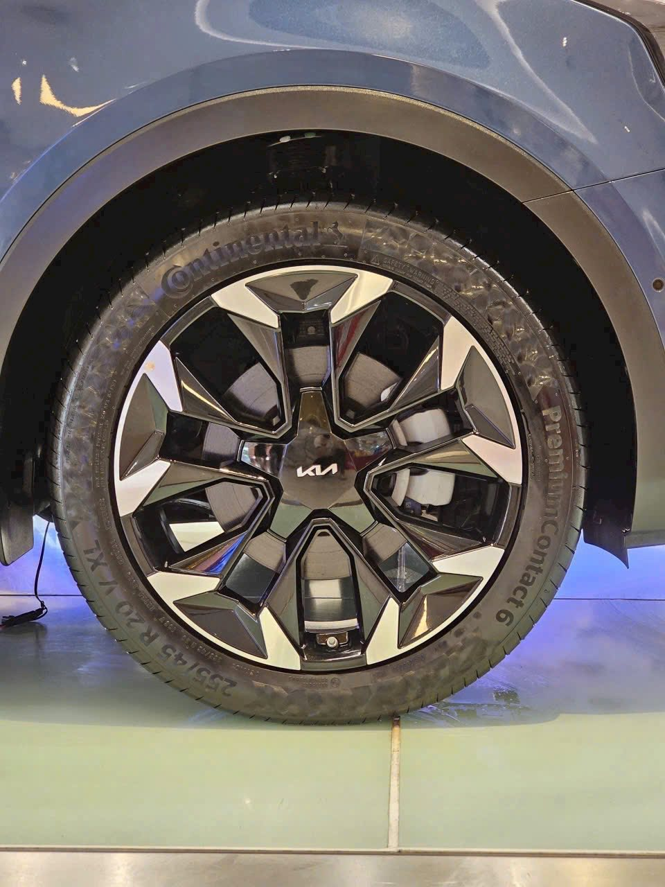 Thiết kế ngoại thất Kia Sorento 2025 facelift.