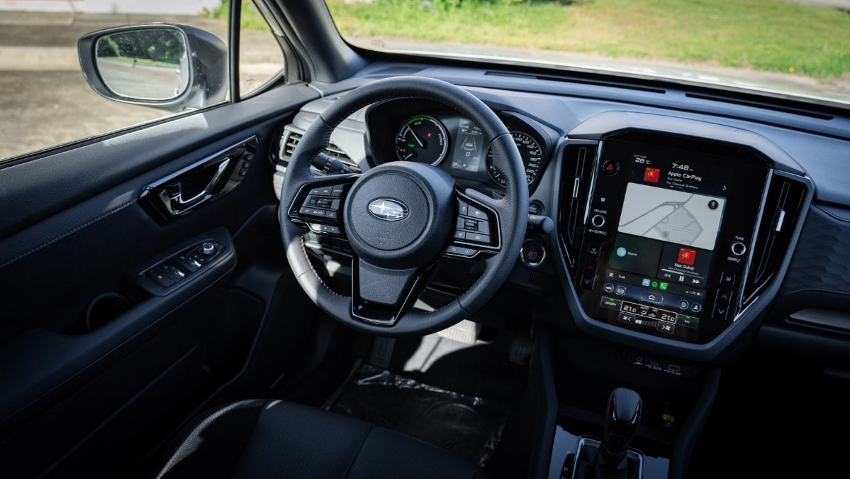 Nội thất Subaru Forester e-Boxer Hybrid 2026