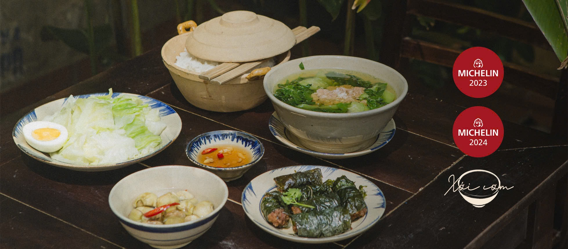 Xới Cơm Hà Nội, quán cơm Michelin Bib Gourmand với không gian thập niên 90.