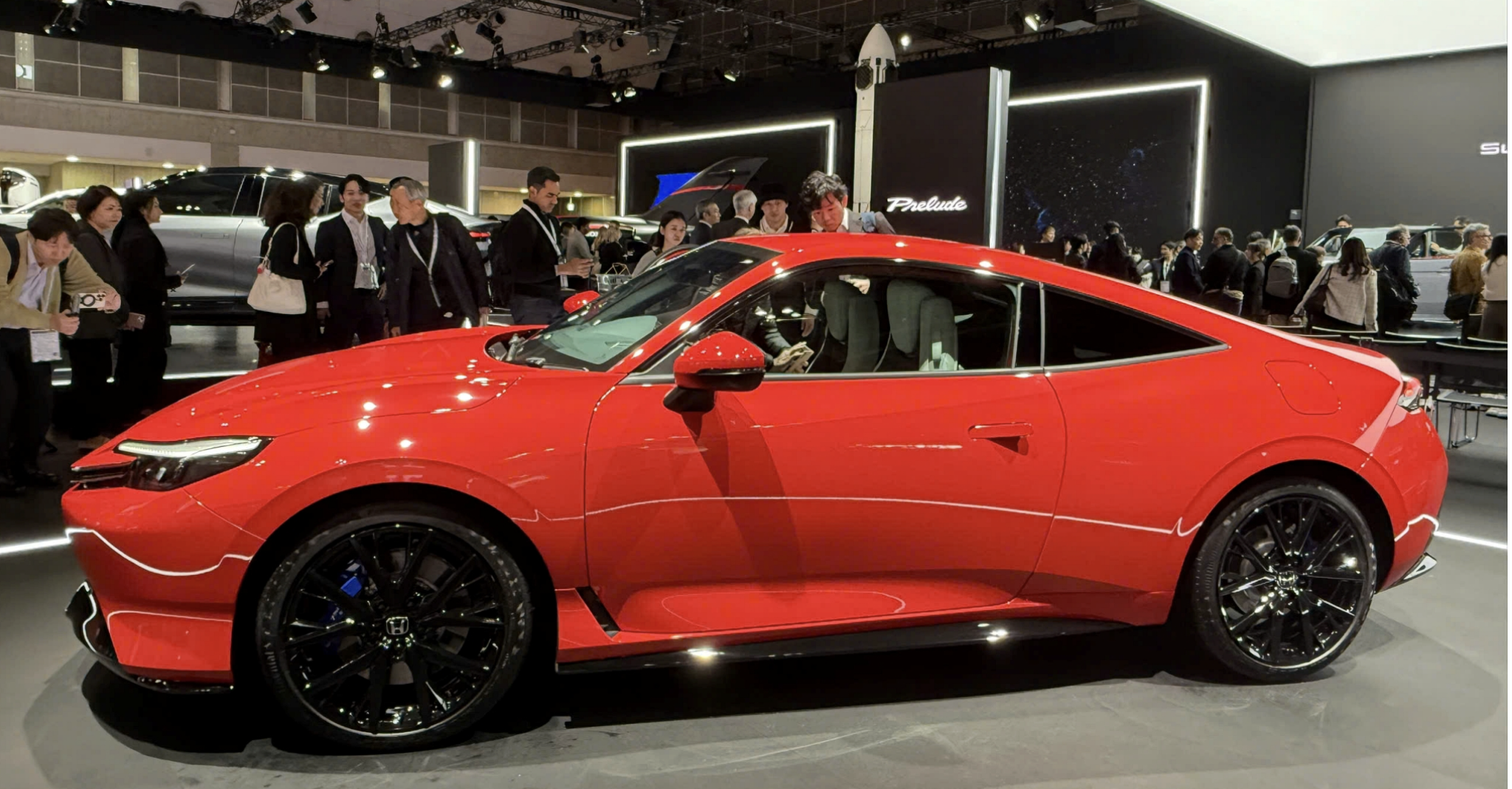 Honda Prelude trang bị động cơ 2.0 L