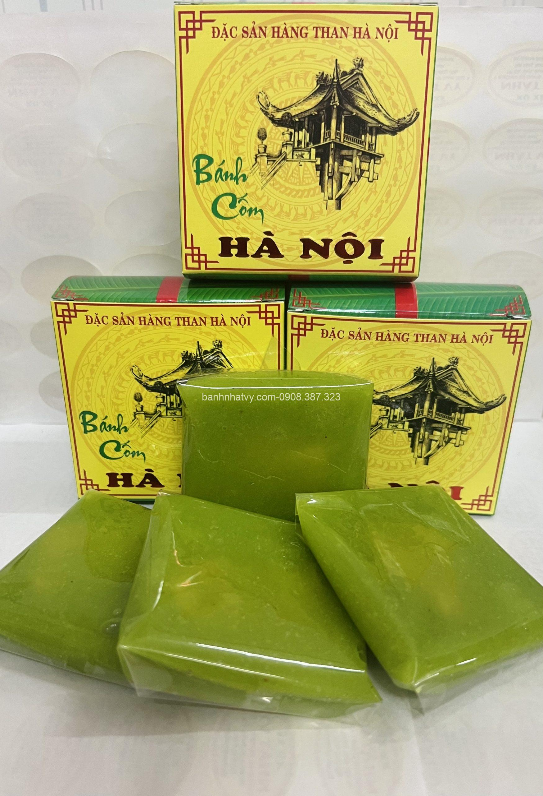 Bánh cốm xanh ngọc, nhân đậu xanh bùi.