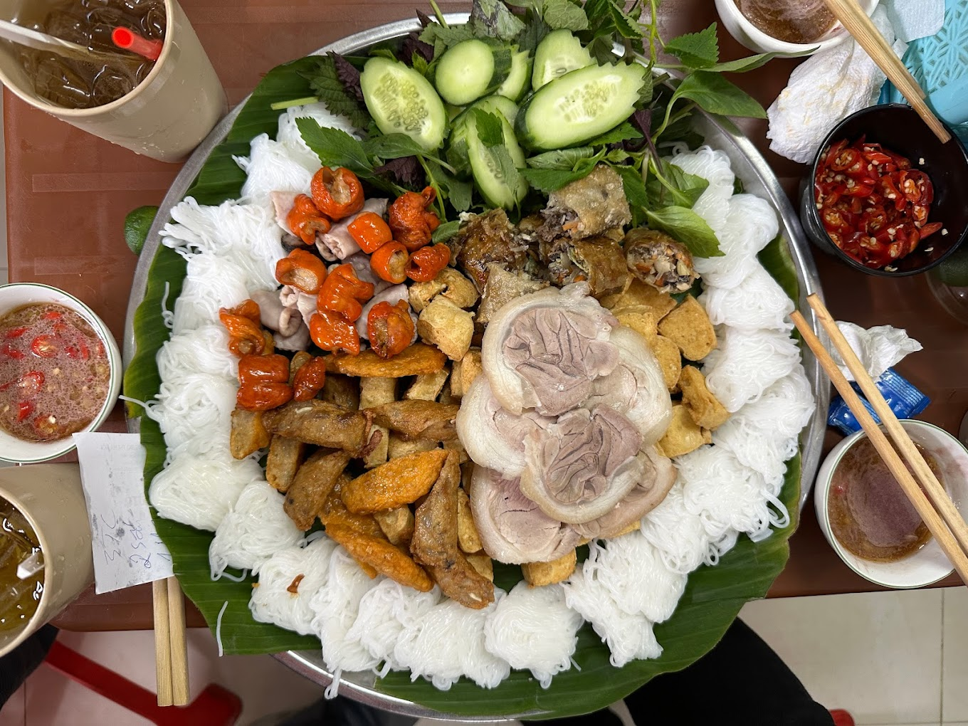 Quán bún đậu ngon Hà Nội quận Hoàn Kiếm Cô Tuyến