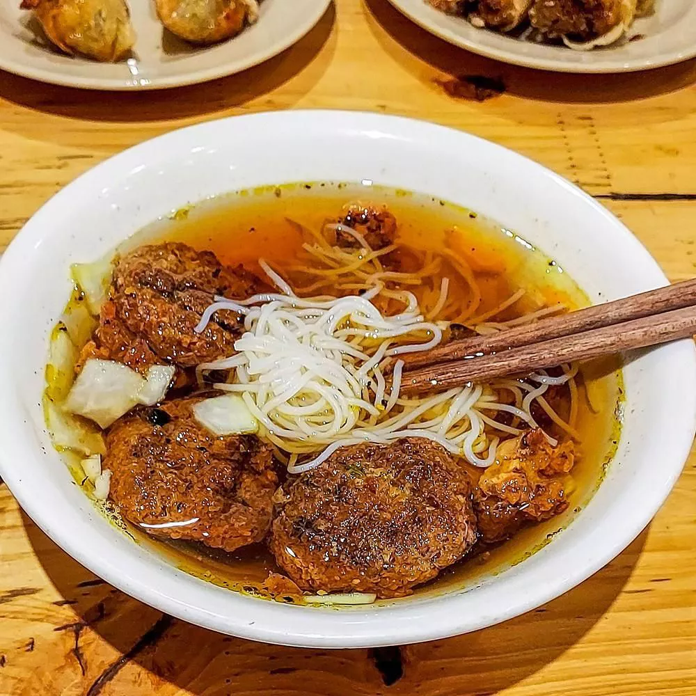 Quán bún chả ngon Hà Nội quận Hoàn Kiếm - Bún Chả Ta Michelin
