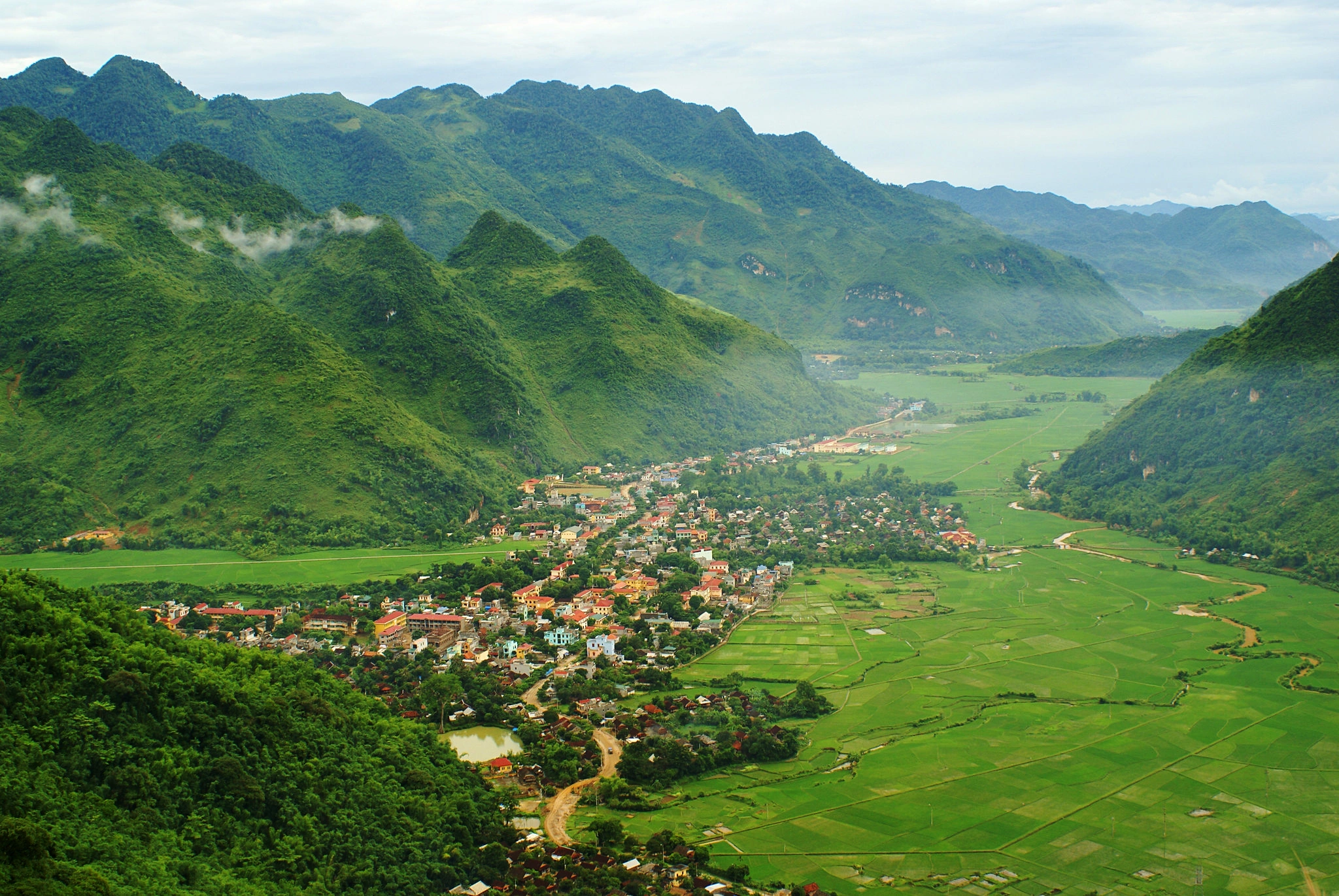 Mai Châu (Hòa Bình)