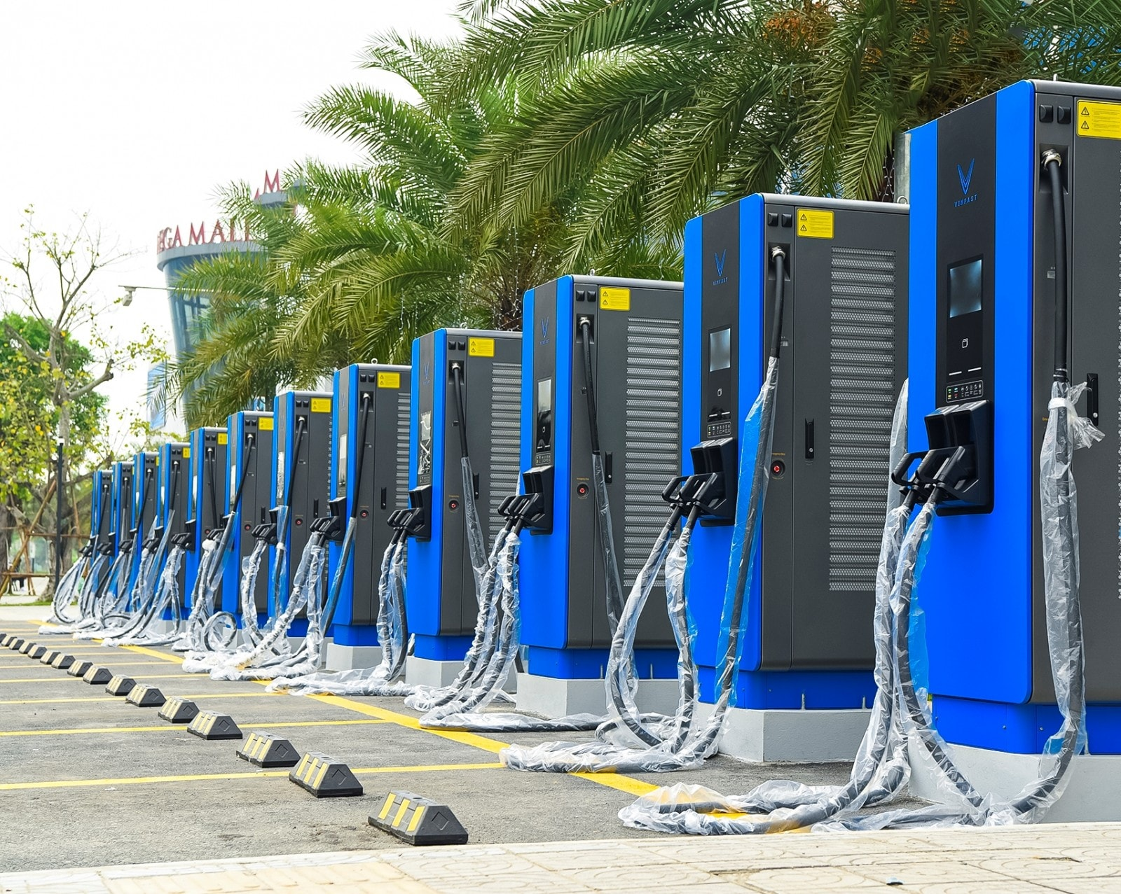 Lưu ý sạc pin xe điện an toàn 2025
