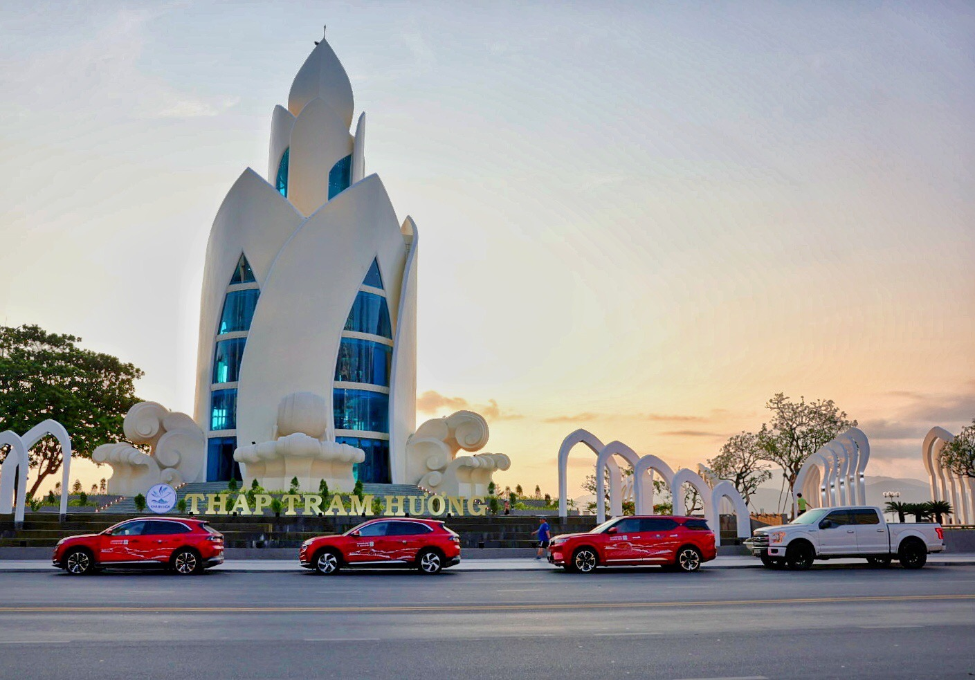 Thuê xe tự lái Khánh Hoà giá rẻ 2025