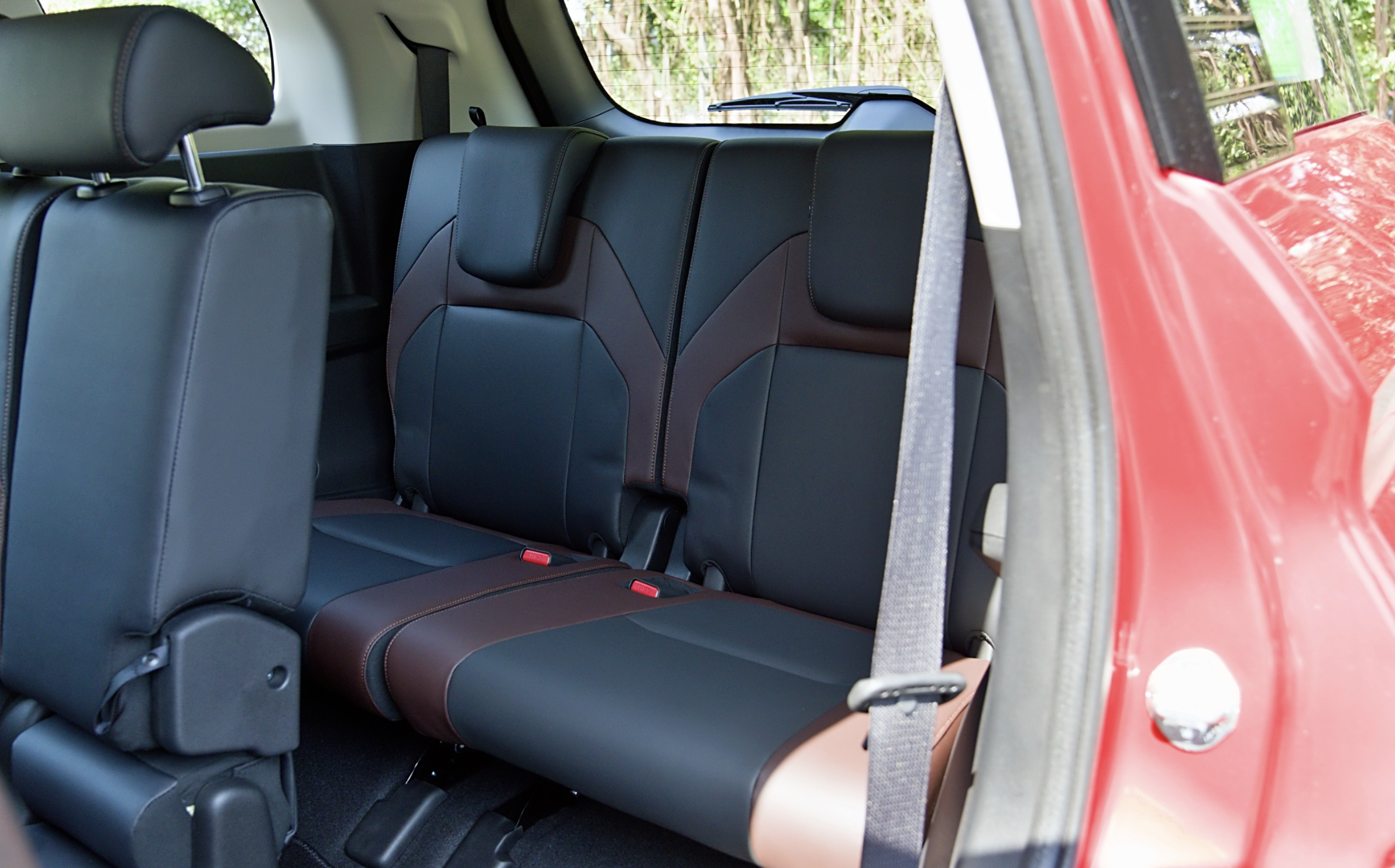 Nội thất và tiện nghi trên Destinator