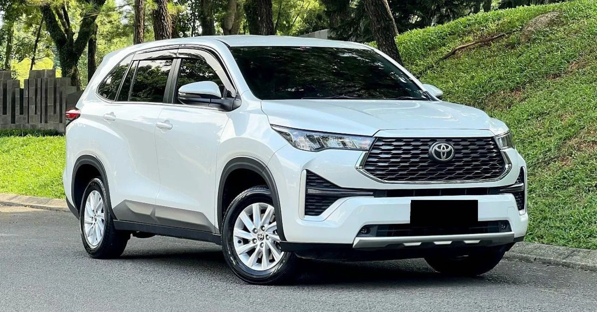 Thiết kế ngoại thất Toyota Innova Cross 2.0G 