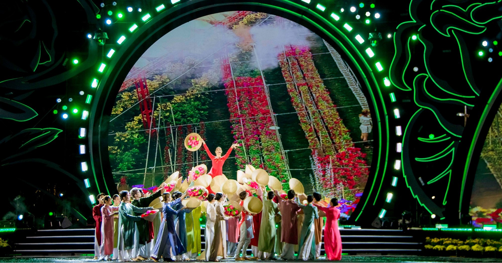 Festival Hoa Kiểng Sa Đéc 2025: Ở Đâu? Khi Nào? Cẩm Nang Du Lịch A-Z