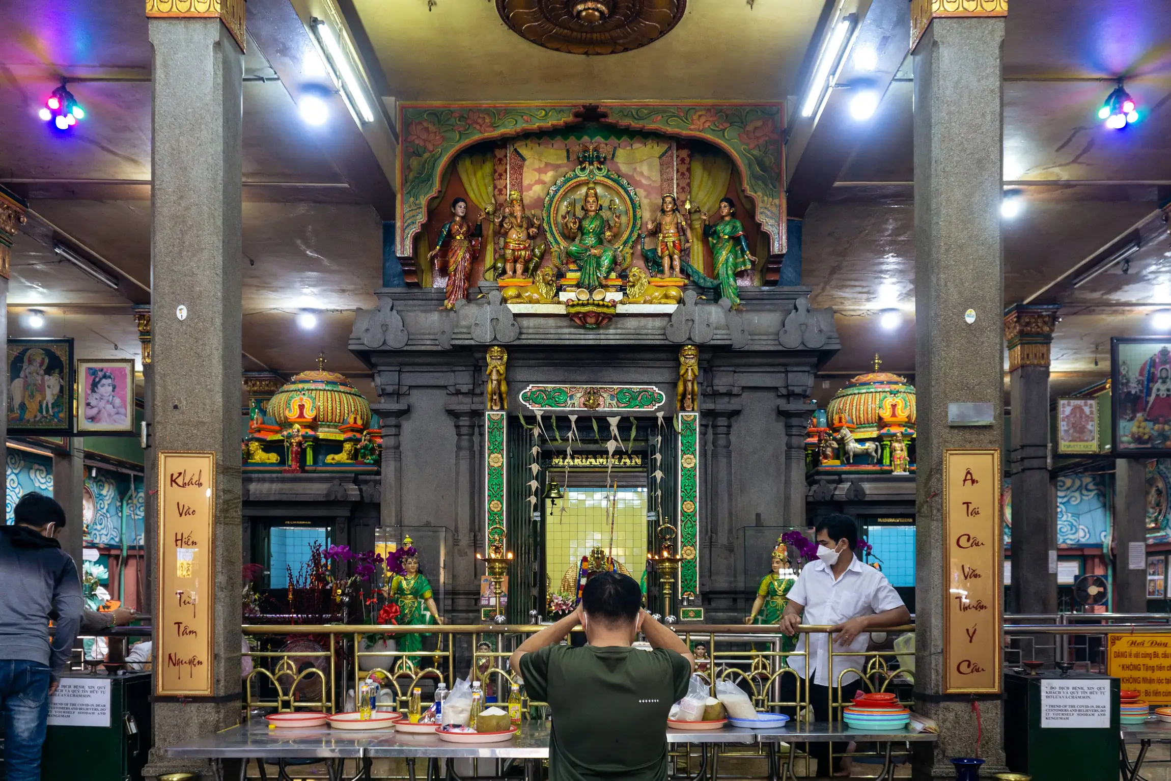 Đền thờ Mariamman (Chùa Bà Ấn) - Quyền năng của nữ thần