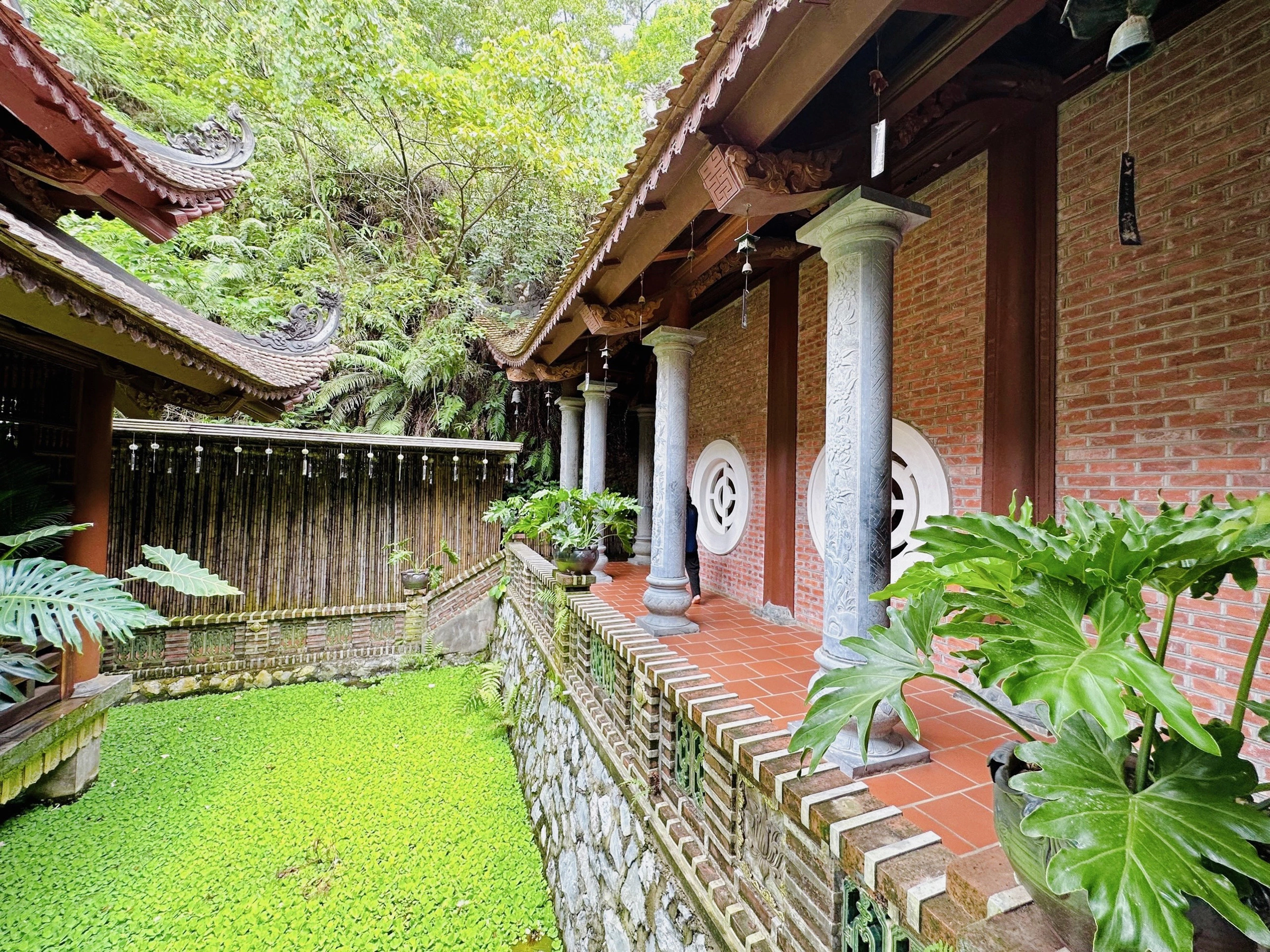 Hướng Dẫn Di Chuyển Đến Chùa Địa Tạng Phi Lai Chi Tiết Nhất 2026