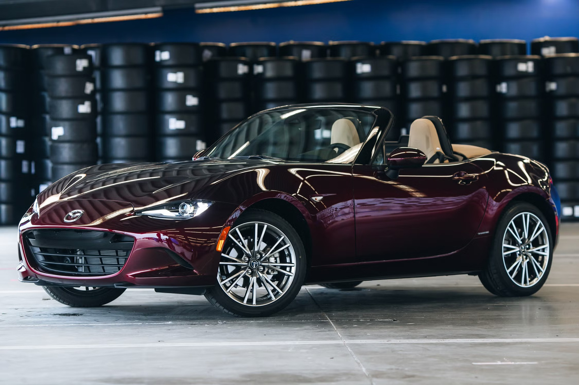 2. Giá Lăn Bánh Mazda MX-5 Ước Tính Chi Tiết