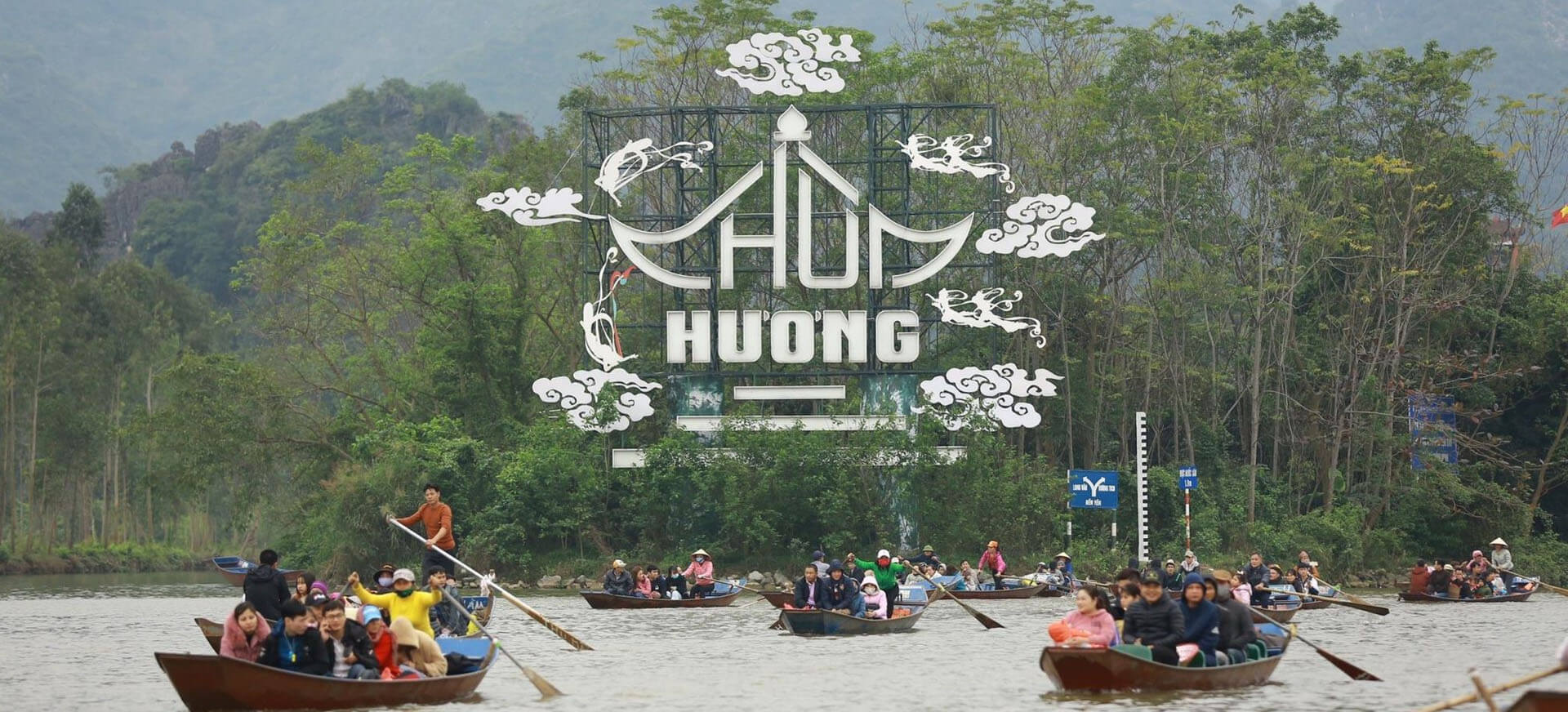 le-hoi-chua-huong-ha-noi-thang-gieng