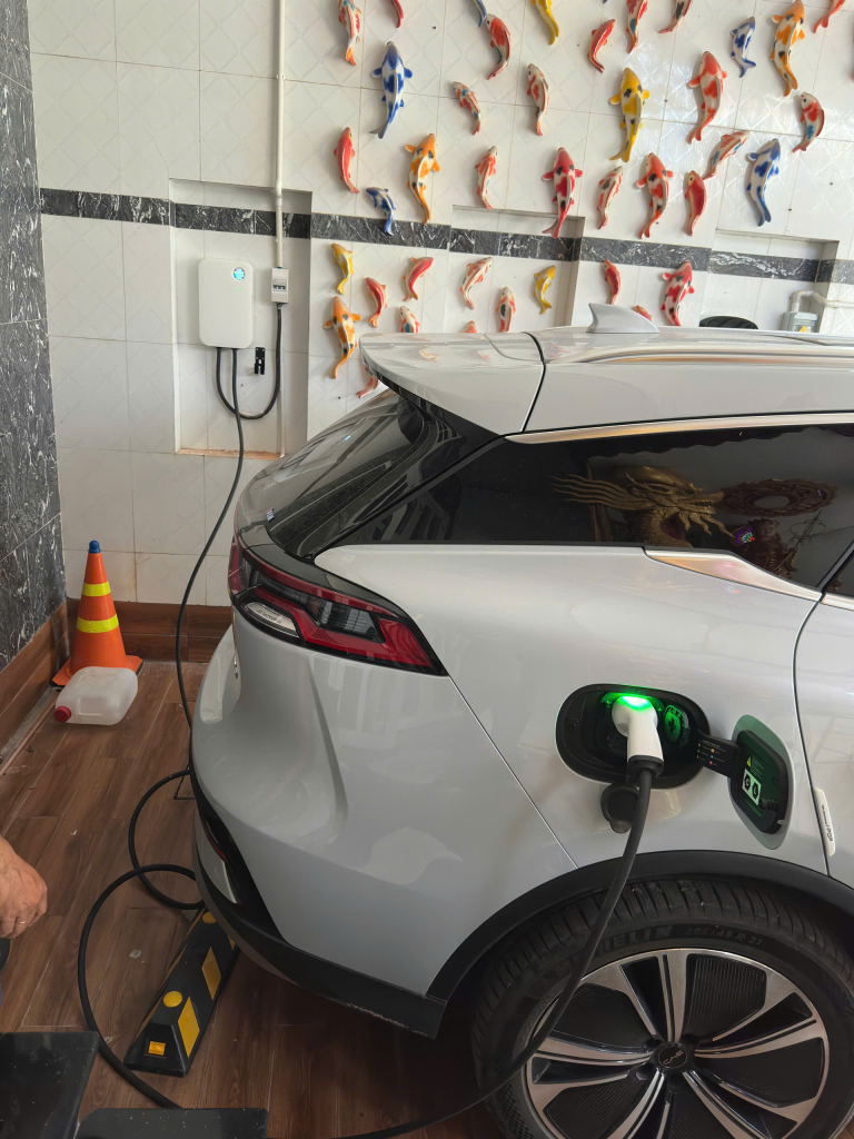 Sạc Ô Tô Điện Tại Nhà Hết Bao Nhiêu Tiền? Cách Tính Chi Tiết Theo Giá Điện Mới Nhất 2026