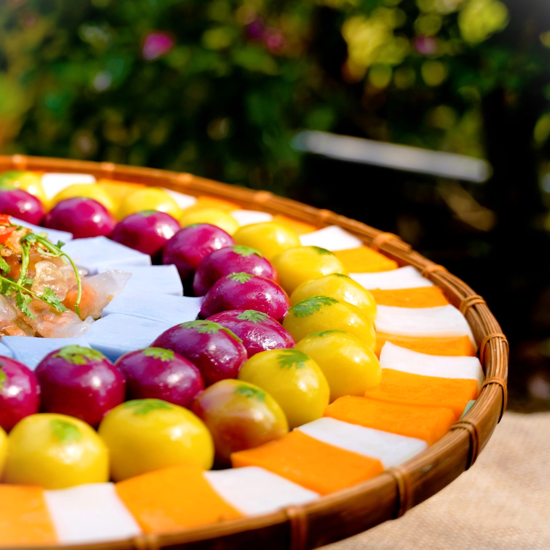 Đa dạng các loại bánh truyền thống tại Lễ hội bánh dân gian Cần Thơ.