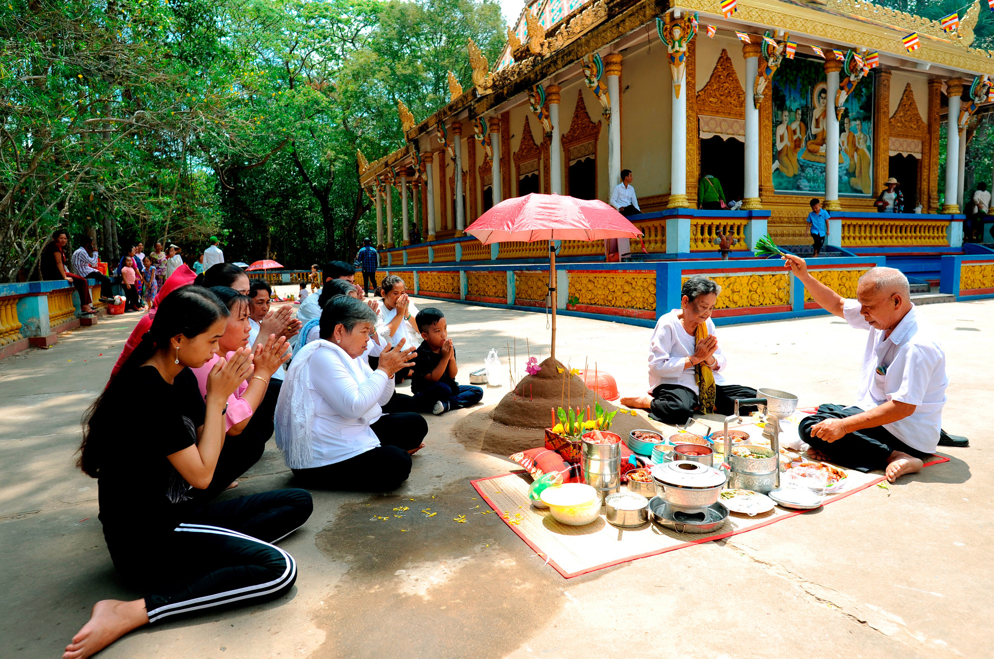 Tết Khmer Là Ngày Mấy Dương Lịch 2026? Tết Chôl Chnăm Thmây Có Gì Đặc Biệt?