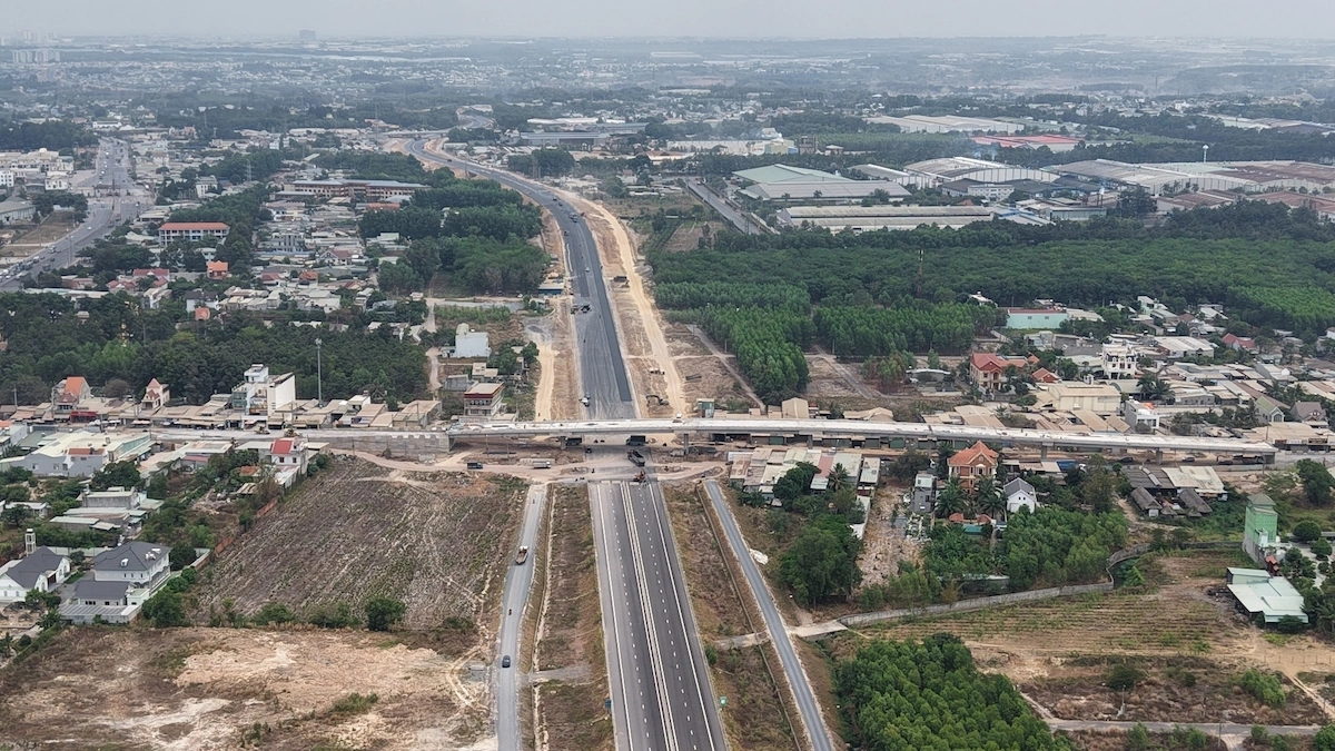 Cao tốc Biên Hòa - Vũng Tàu chính thức thông xe toàn tuyến từ 18/5