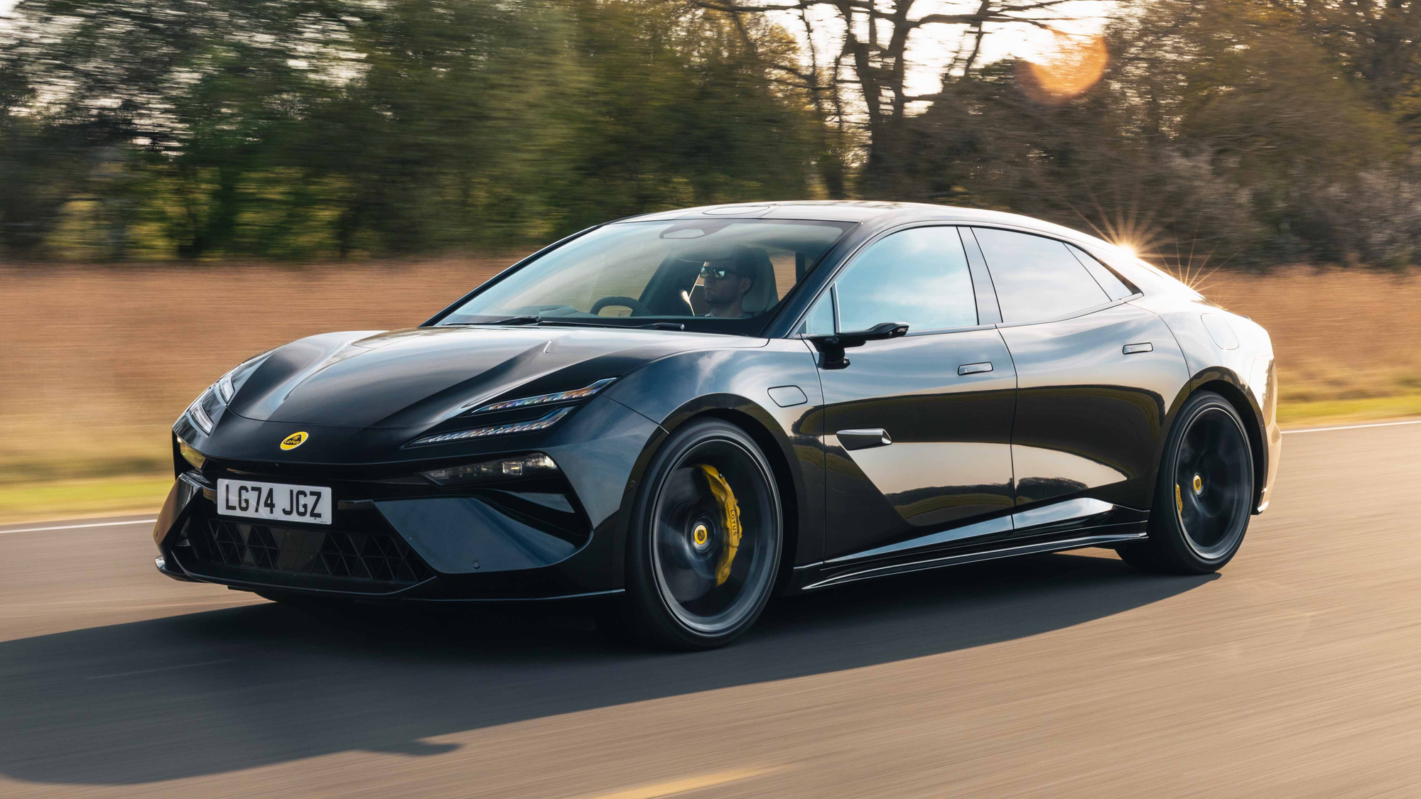 Lotus Là Hãng Xe Gì?