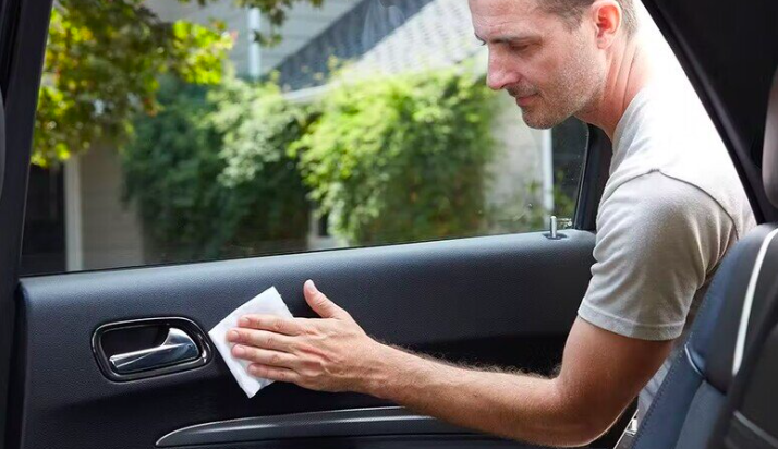 Top 12 mẹo khử mùi hôi trên xe ô tô hiệu quả tức thì post image
