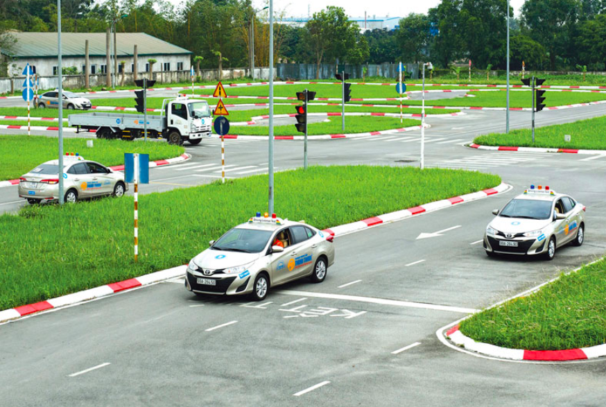 Thông Tư Mới Cho Phép Người Trượt Phần Lý Thuyết Vẫn Được Thi Các Phần Còn Lại: Cơ Hội và Lợi Ích post image