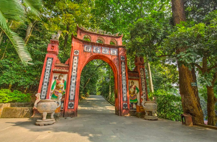 Lịch Nghỉ Giỗ Tổ Hùng Vương 2025: Nghỉ Ngắn Ngày, Đi Đâu Chơi Gì, Du Lịch Ở Đâu? post image
