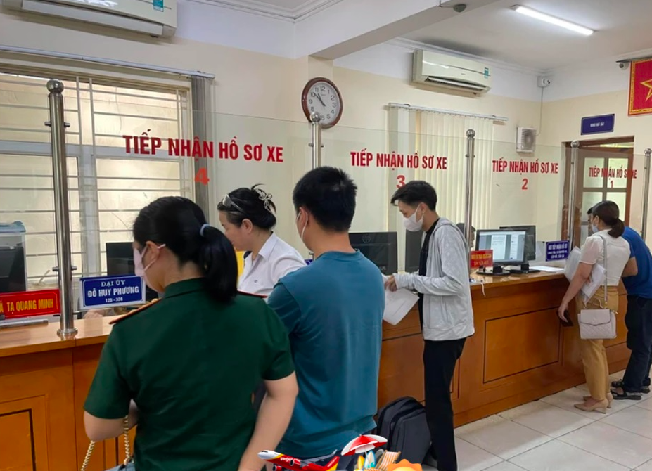 Phí Đăng Ký Ô Tô Bình Dương, Bà Rịa - Vũng Tàu Tăng Lên 20 Triệu Đồng: Chủ Xe Cần Biết Gì? post image