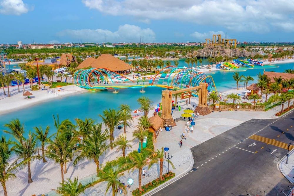 VinWonders Wave Park Ở Đâu? Giá Vé 2025 Và Mẹo Săn Combo Tiết Kiệm Nhất post image