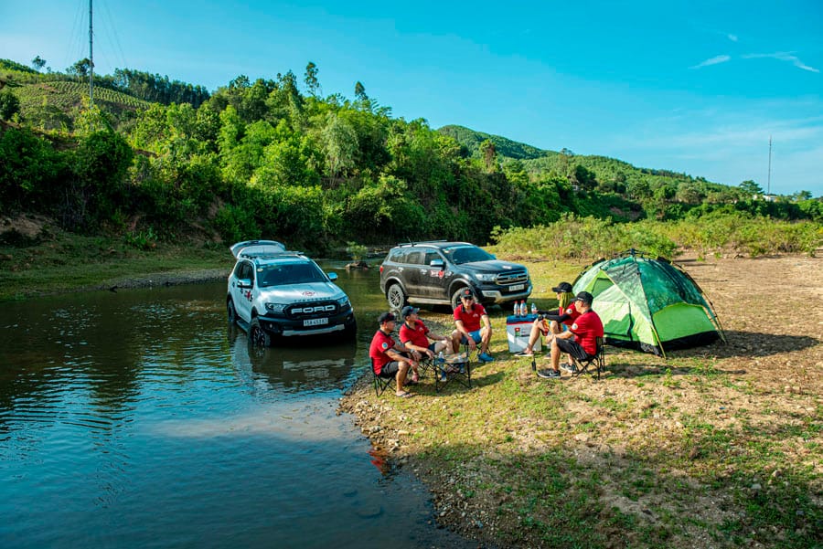 Top 10 Địa Điểm Du Lịch Đi Về Trong Ngày Gần Hà Nội: Tự Do Khám Phá Bằng Xe Tự Lái Cho Gia Đình Và Nhóm Bạn post image
