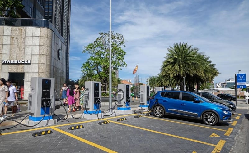 Trạm Sạc Xe Điện VinFast Hà Nội Ở Đâu? Cập Nhật Mới Nhất 2025: Địa Chỉ, Loại Trụ Sạc & Mẹo Tìm Kiếm Nhanh post image