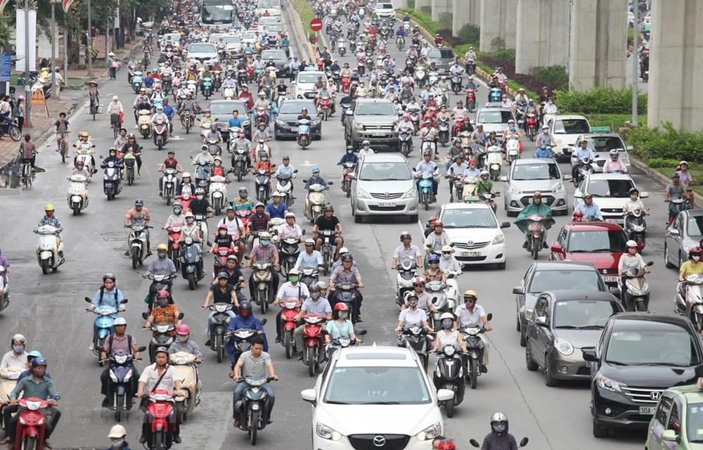 Cập Nhật Luật Giao Thông 2025: 13 Điều Thay Đổi Mới Mà Bạn Cần Phải Biết post image