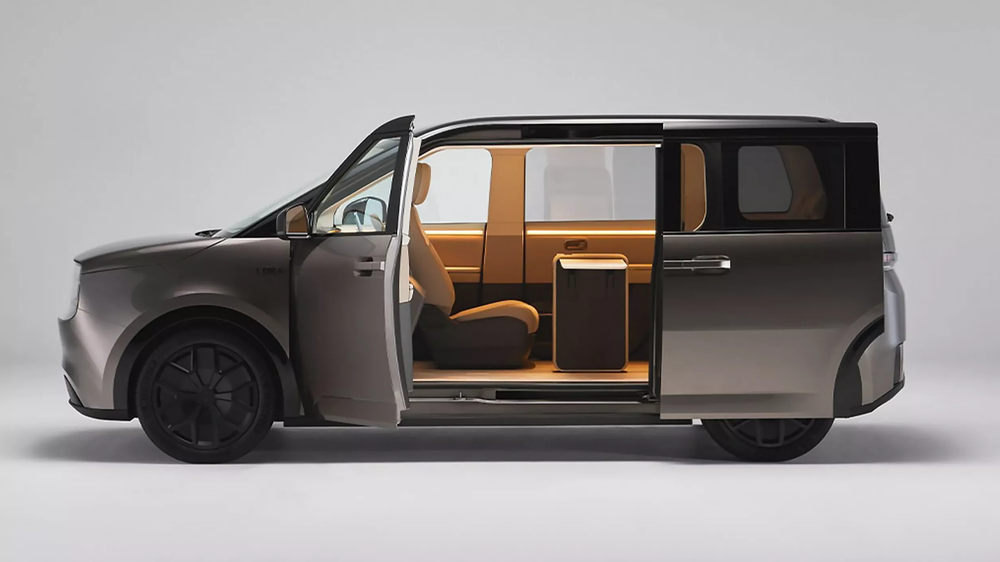 Sharp LDK+ – Mẫu xe điện thông minh của Foxconn có thể đồng bộ với tủ lạnh và máy nướng bánh mì