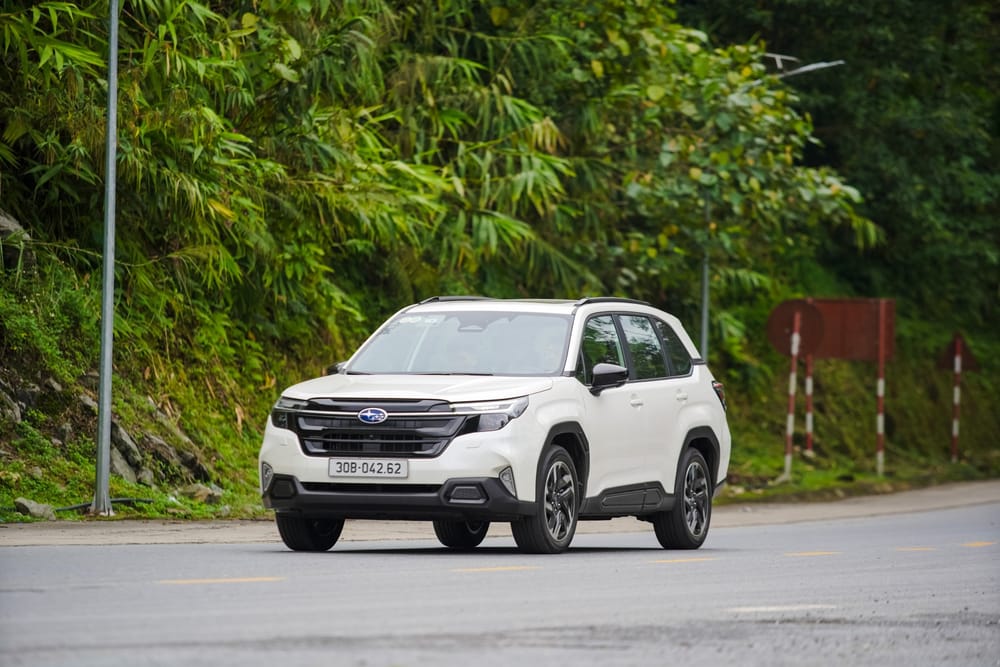 Đánh Giá Subaru Forester 2025: Giá Lăn Bánh, Ngoại Thất, Nội Thất Và Động Cơ Có Gì Mới?