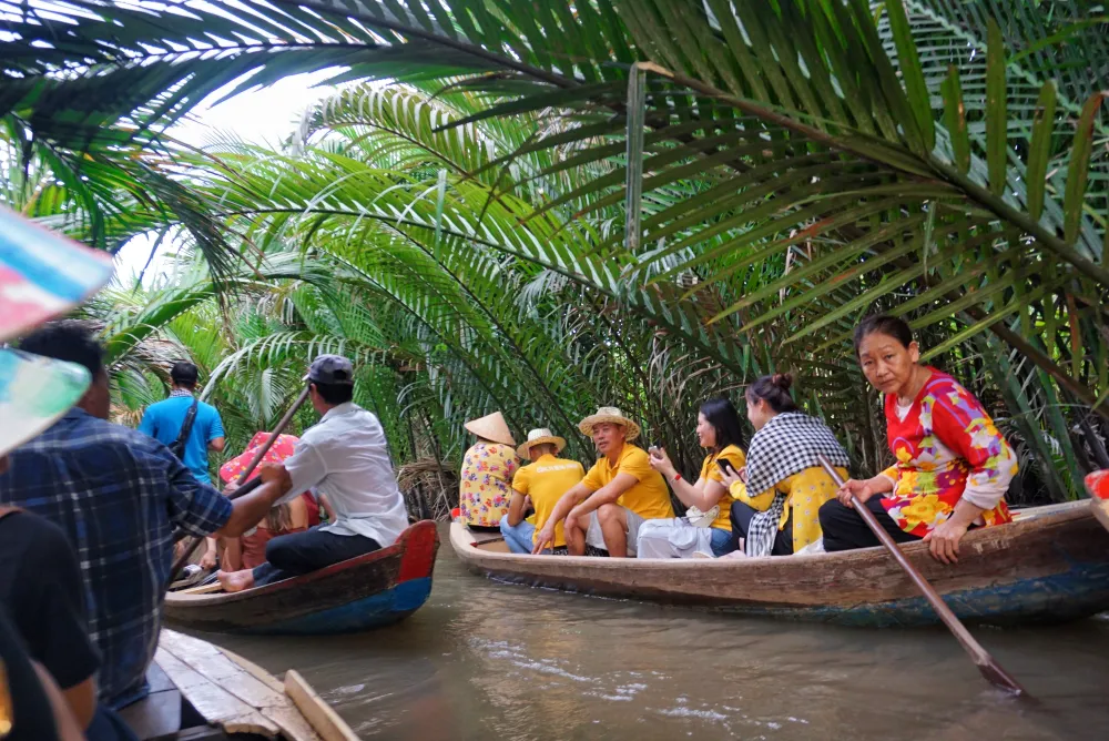 Top 15 Địa Điểm Đi Chơi Gần TPHCM Dịp 30/4 Đẹp, Dễ Đi, Ít Đông Đúc 2026