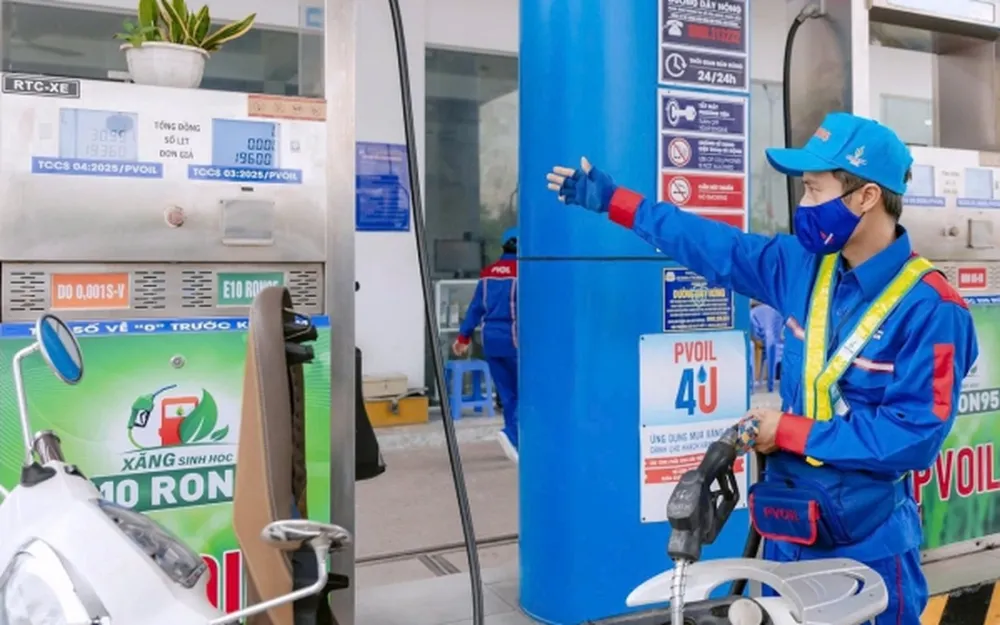 Xăng E10 Là Gì? Đổ Xăng E10 Có Gây Hại Cho Động Cơ Xe Cũ Không?