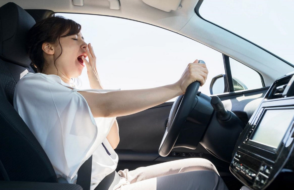 7 mẹo chống buồn ngủ cực hiệu quả khi lái xe đường dài post image