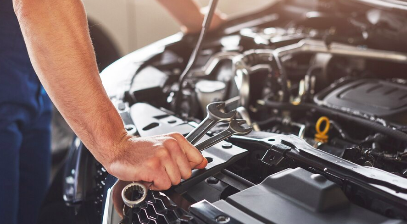 Bảo dưỡng xe ô tô định kỳ: Điểm danh các cột mốc quan trọng