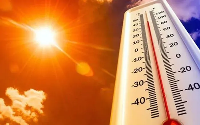 Hà Nội Nóng Kỷ Lục 50°C: Top 9 Địa Điểm Tránh Nóng Gần Hà Nội Cực Mát Cho Gia Đình & Bạn Bè