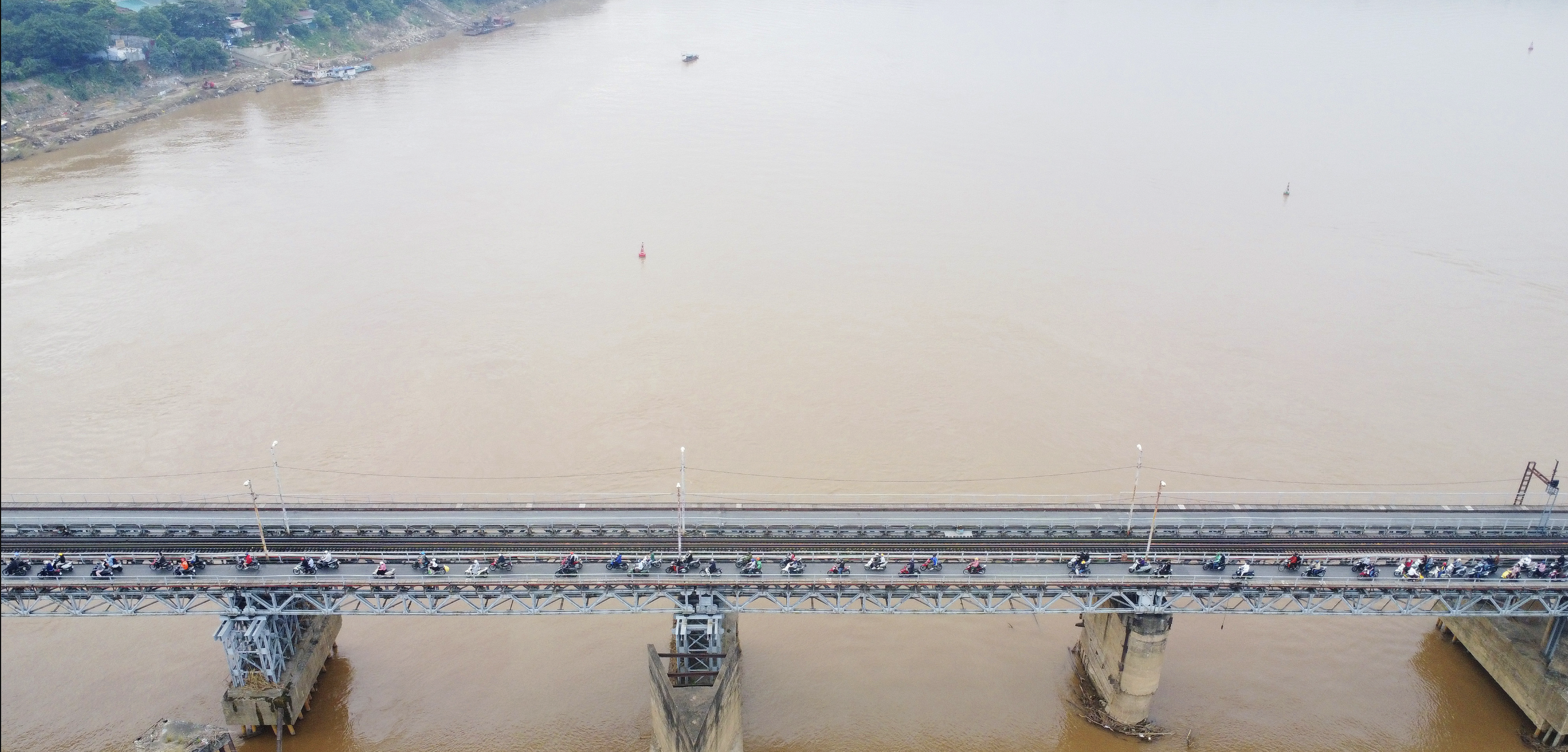 Cấm Một Chiều Cầu Long Biên Từ Ngày 1/11: Sửa Chữa Đường Sắt Hà Nội – Đồng Đăng